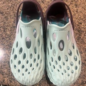 Merrell shoes woman’s size 8